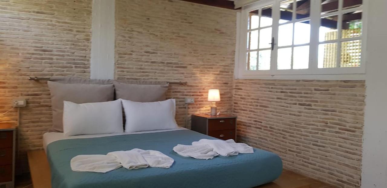 Anemona Apartments And Studios Vasilikos  Ngoại thất bức ảnh