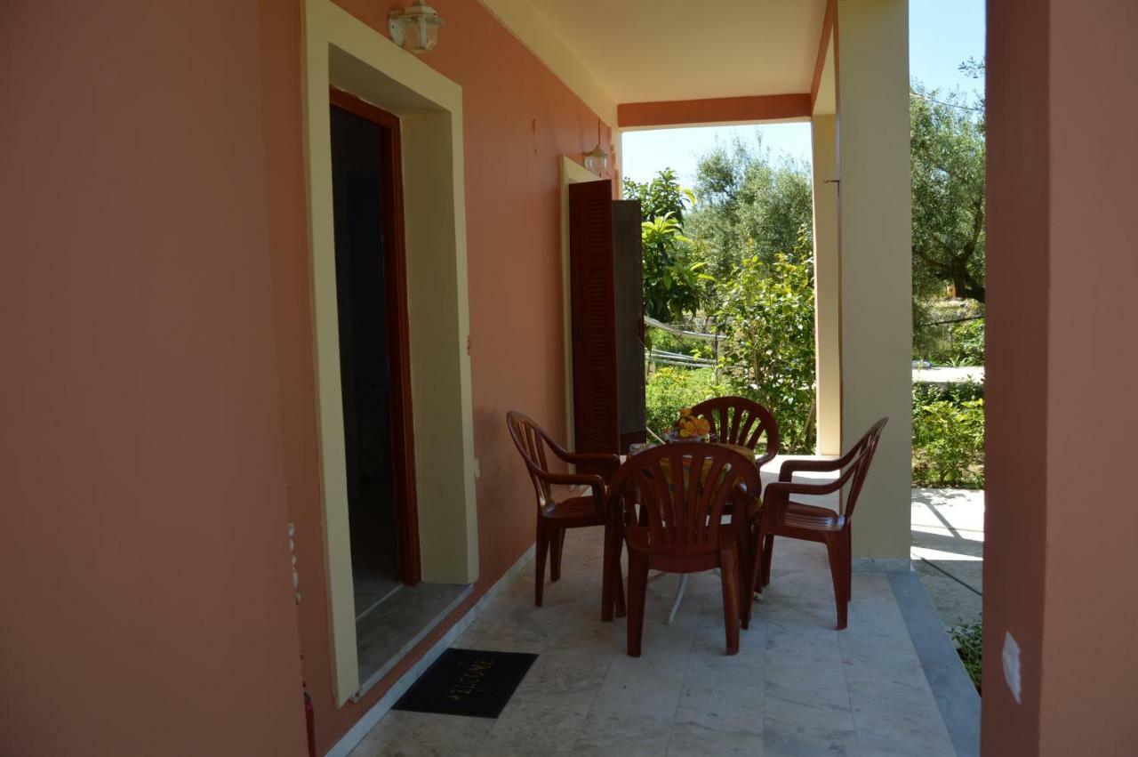 Anemona Apartments And Studios Vasilikos  Ngoại thất bức ảnh